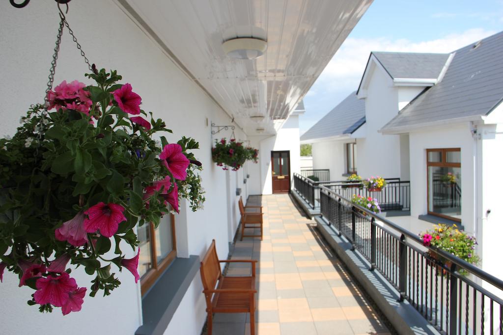 Donegan Court Aparthotel Galway Pokoj fotografie