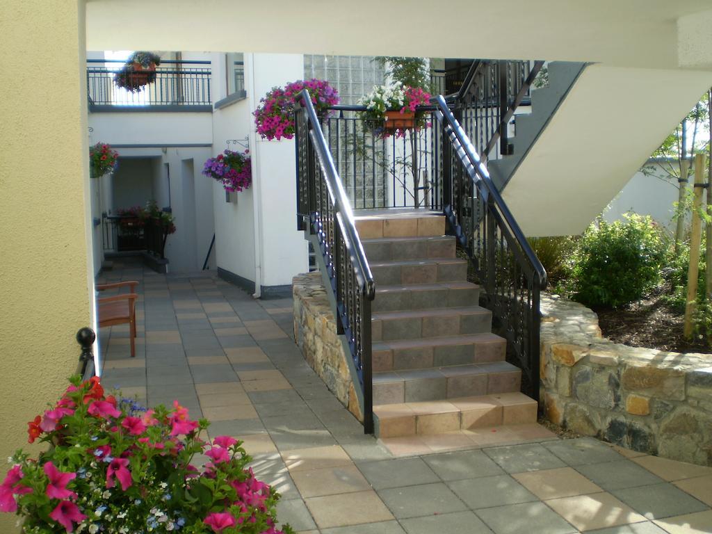 Donegan Court Aparthotel Galway Pokoj fotografie