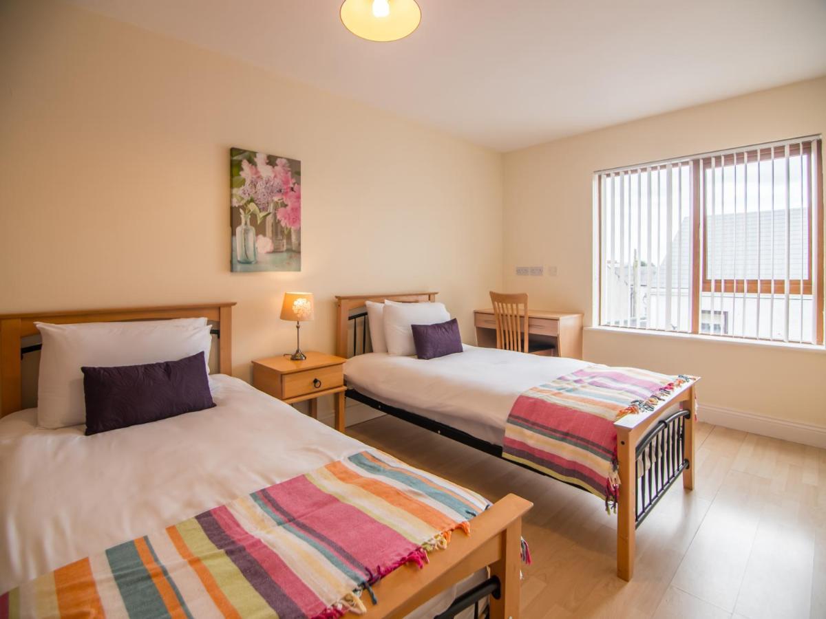 Donegan Court Aparthotel Galway Exteriér fotografie