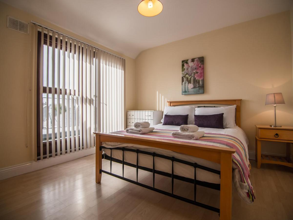Donegan Court Aparthotel Galway Exteriér fotografie