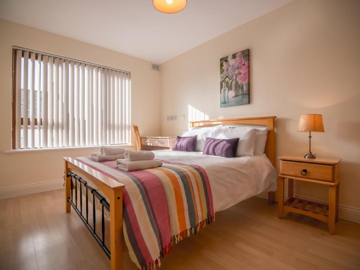 Donegan Court Aparthotel Galway Exteriér fotografie